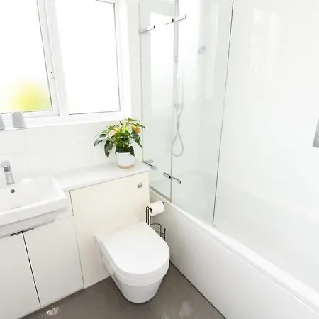 Modern Southville 5 Min Walk To Centre Lägenhet *